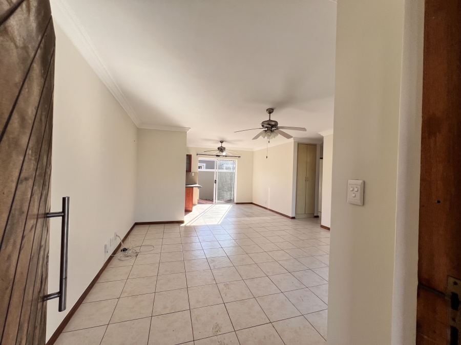 5 Bedroom Property for Sale in Noorsekloof Eastern Cape